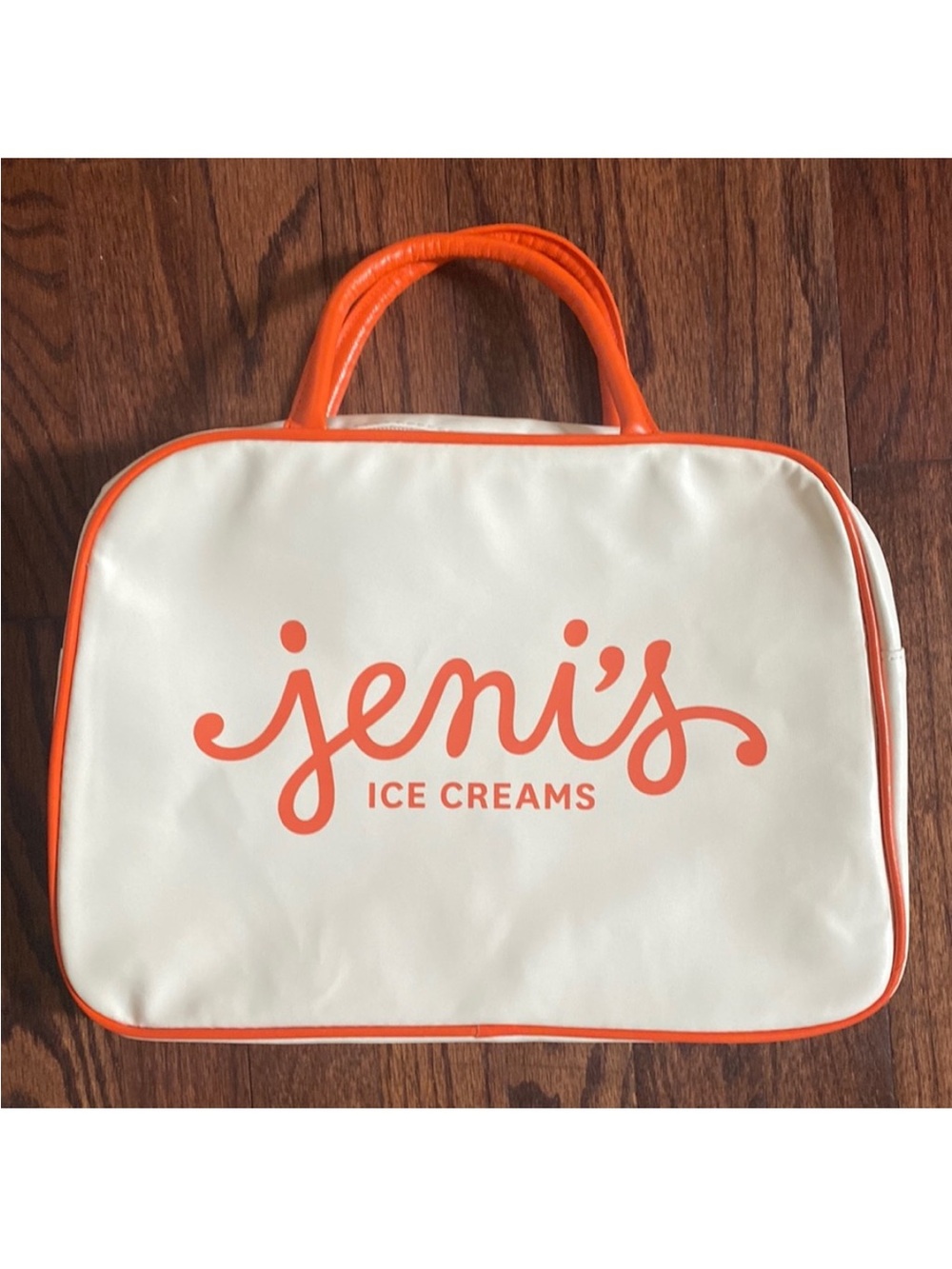 Jeni’s Insulated Traveler Bag - Picture 4 of 4
